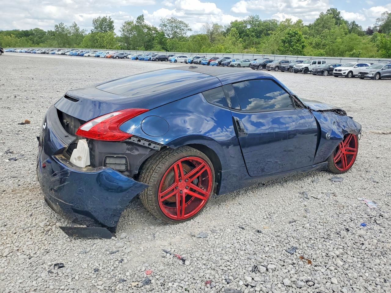 Nissan 370Z Base