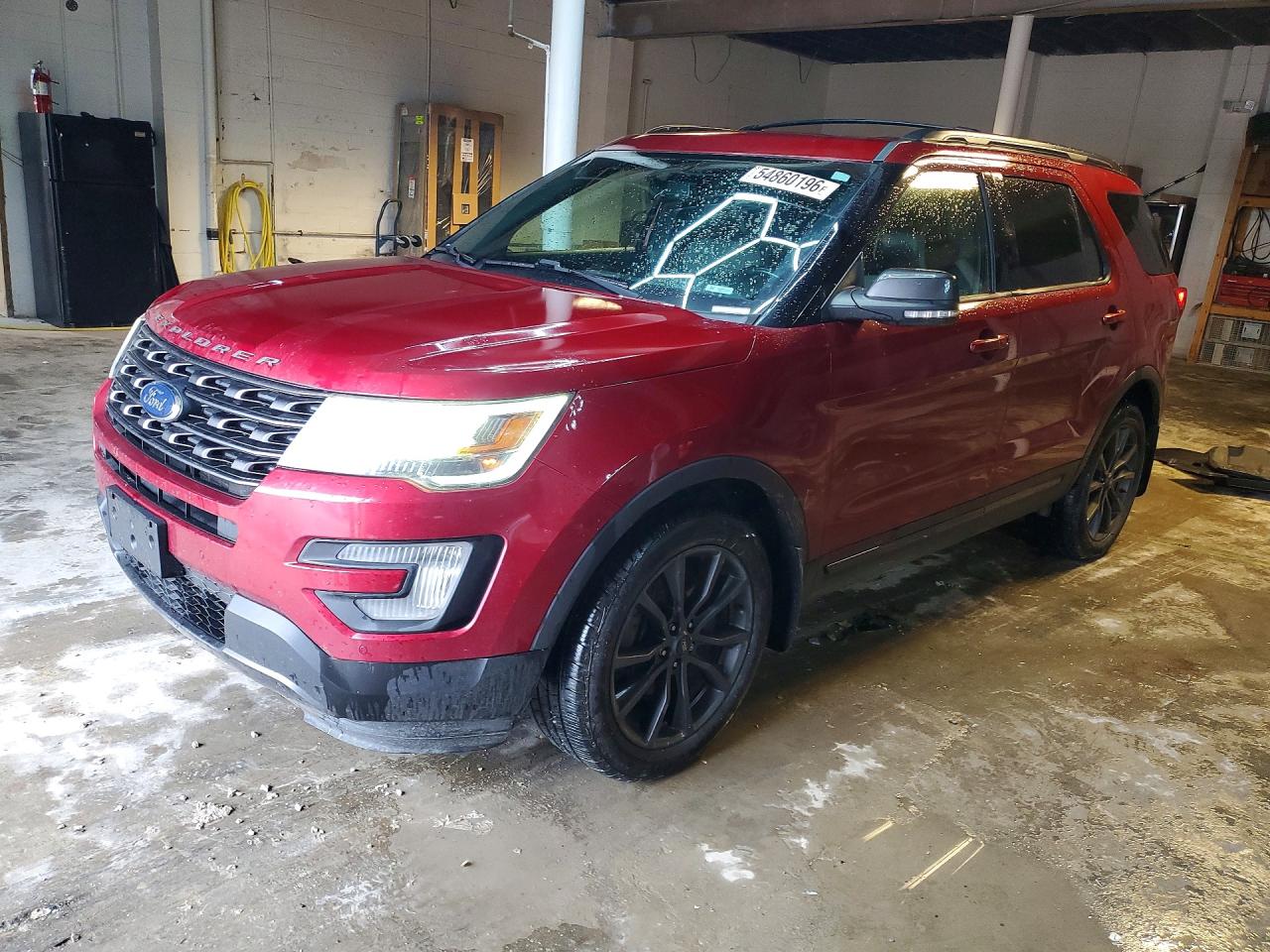 Salvage Ford Explorer Image