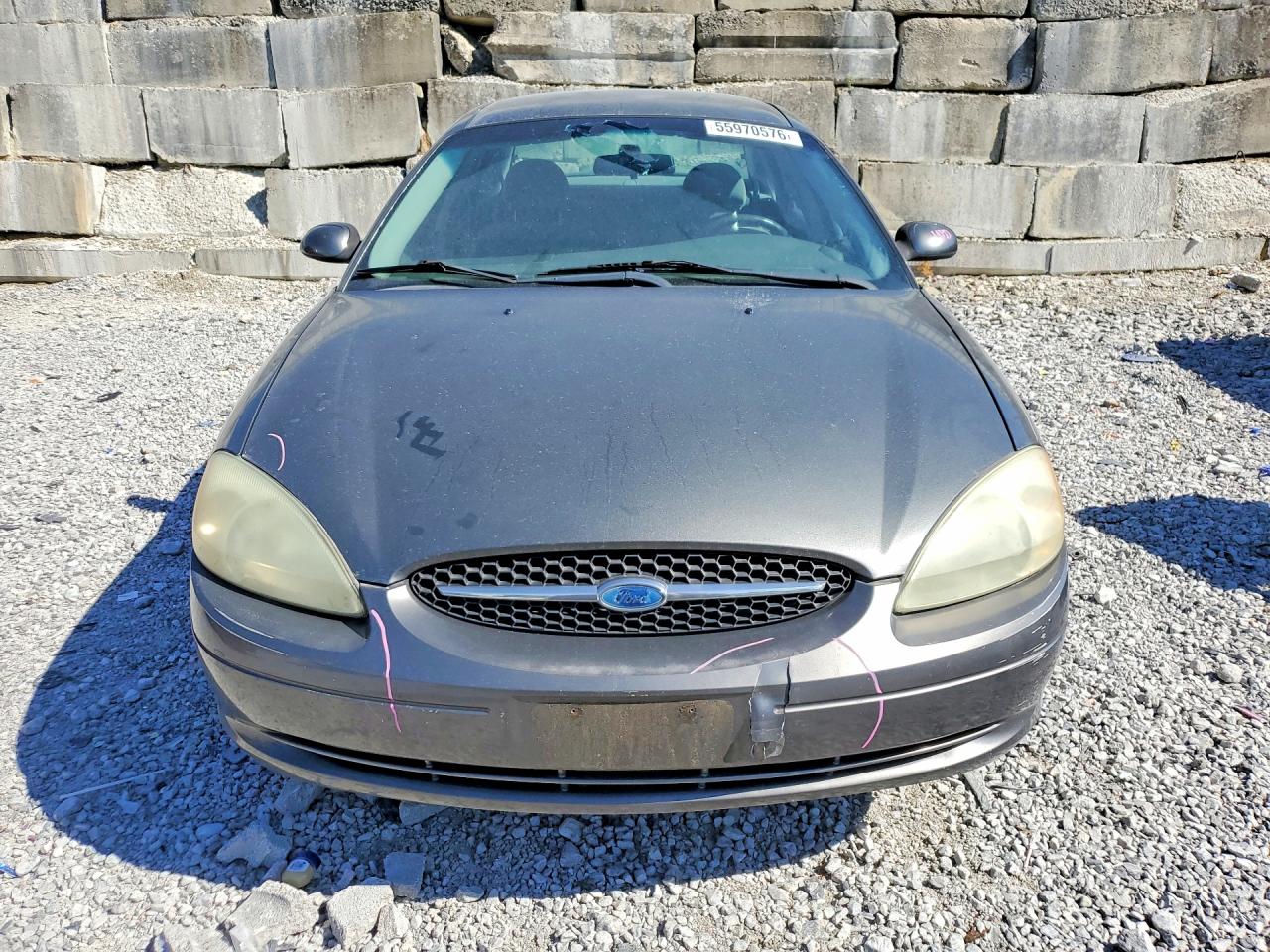 Ford Taurus Se
