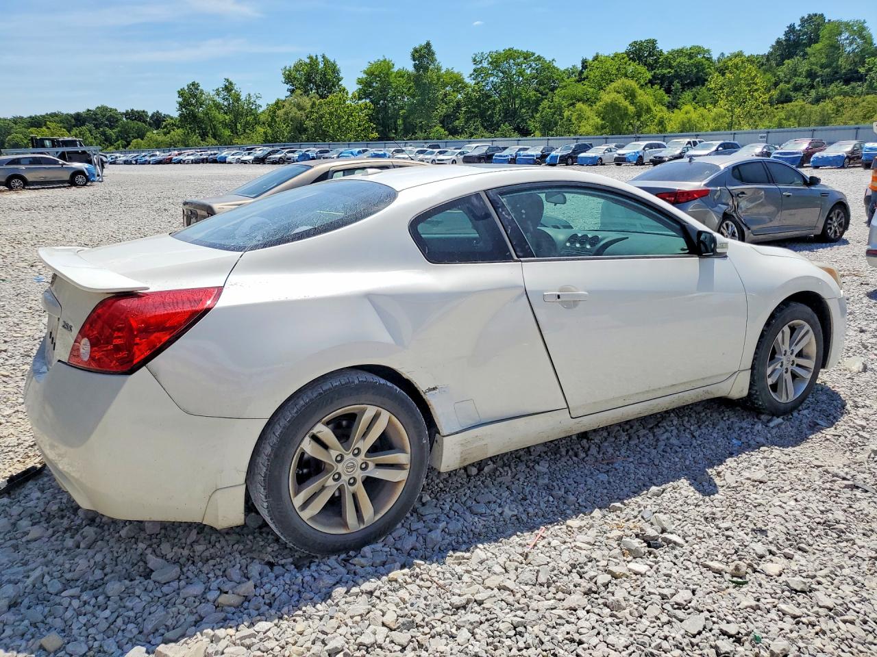 Nissan Altima S