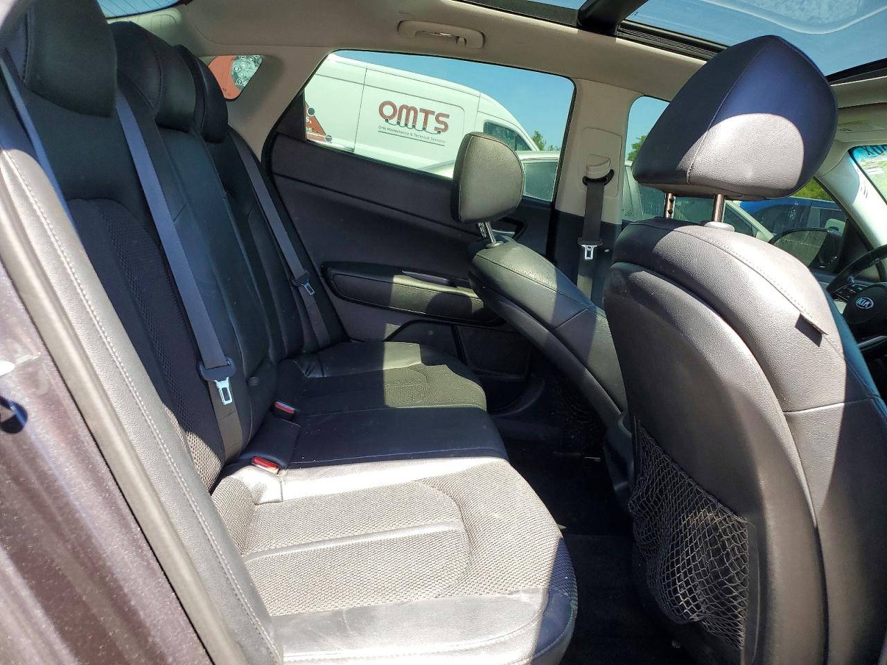 Kia Optima S