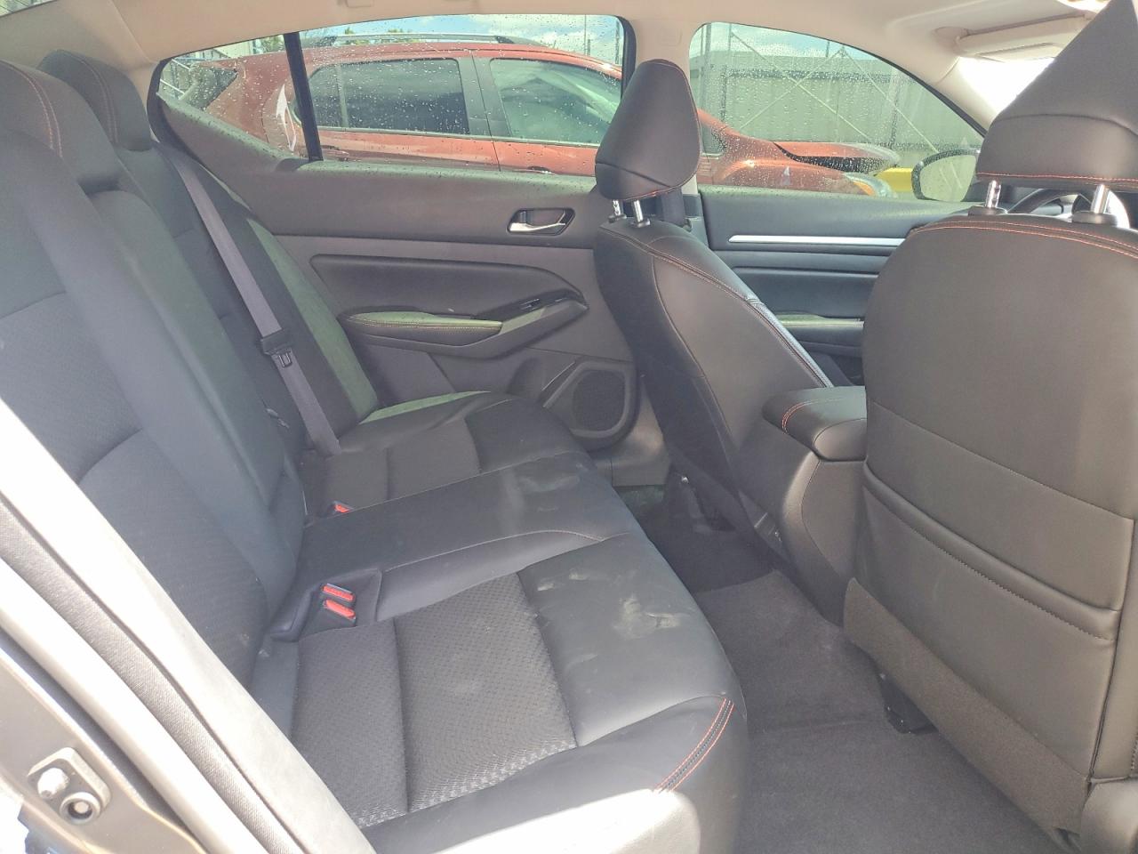 Nissan Altima Sr