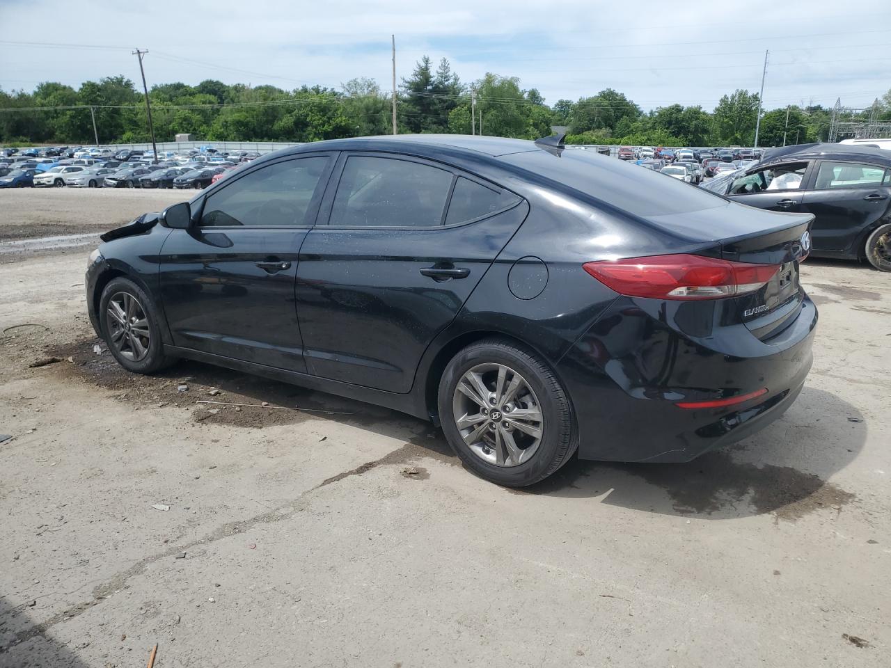 Hyundai ELANTRA Value Edition