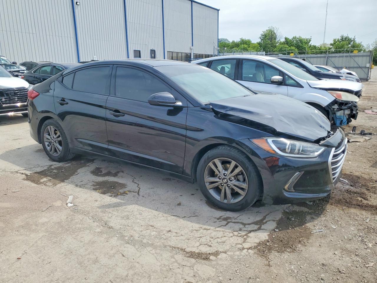 Hyundai ELANTRA Value Edition