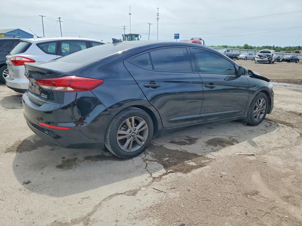 Hyundai ELANTRA Value Edition