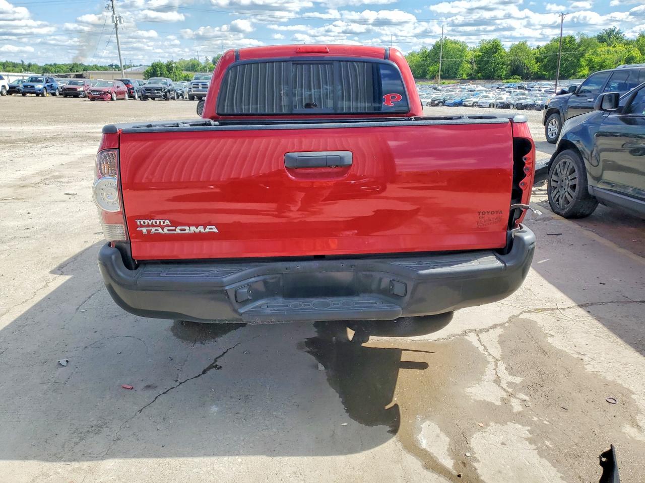 Toyota Tacoma Base