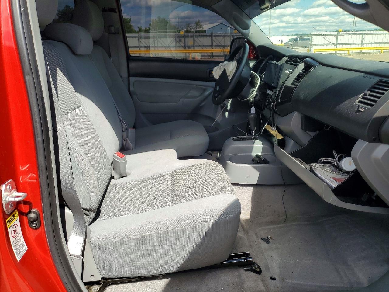 Toyota Tacoma Base