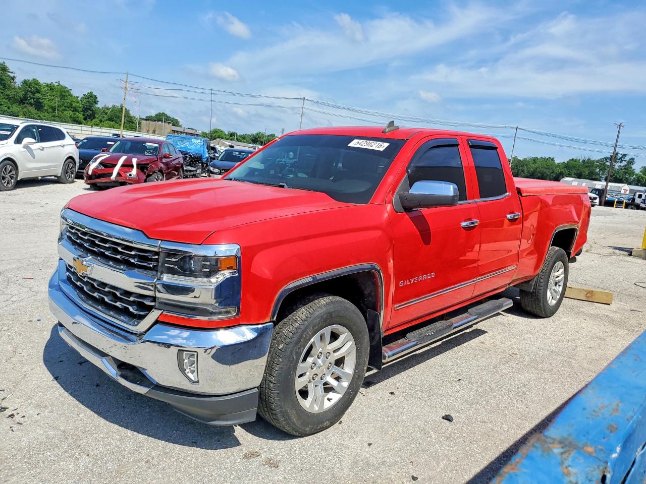 Salvage Chevrolet Silverado Image