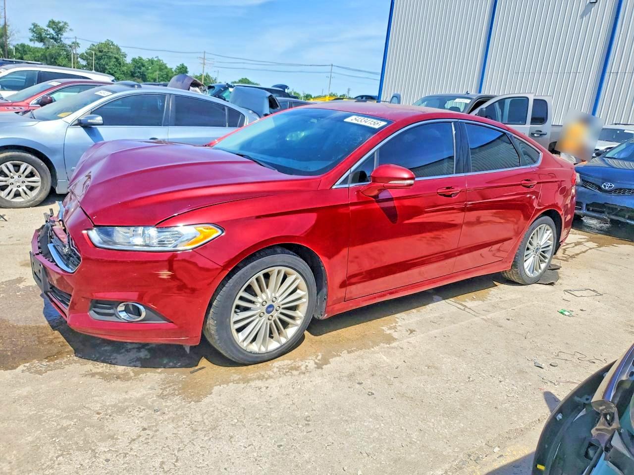 Salvage Ford Fusion Image