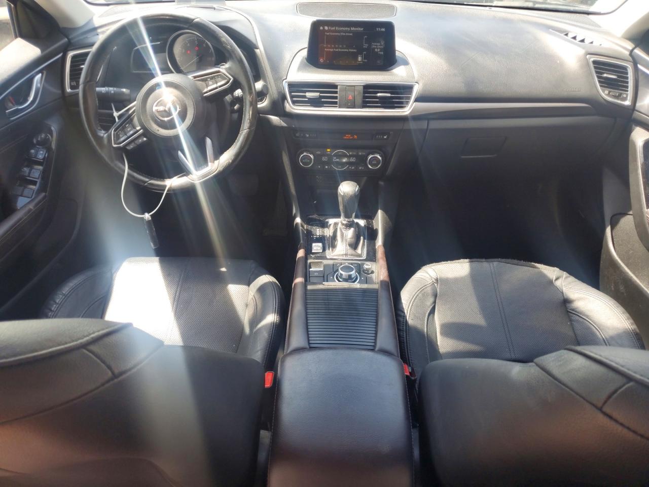 Mazda 3 Grand Touring