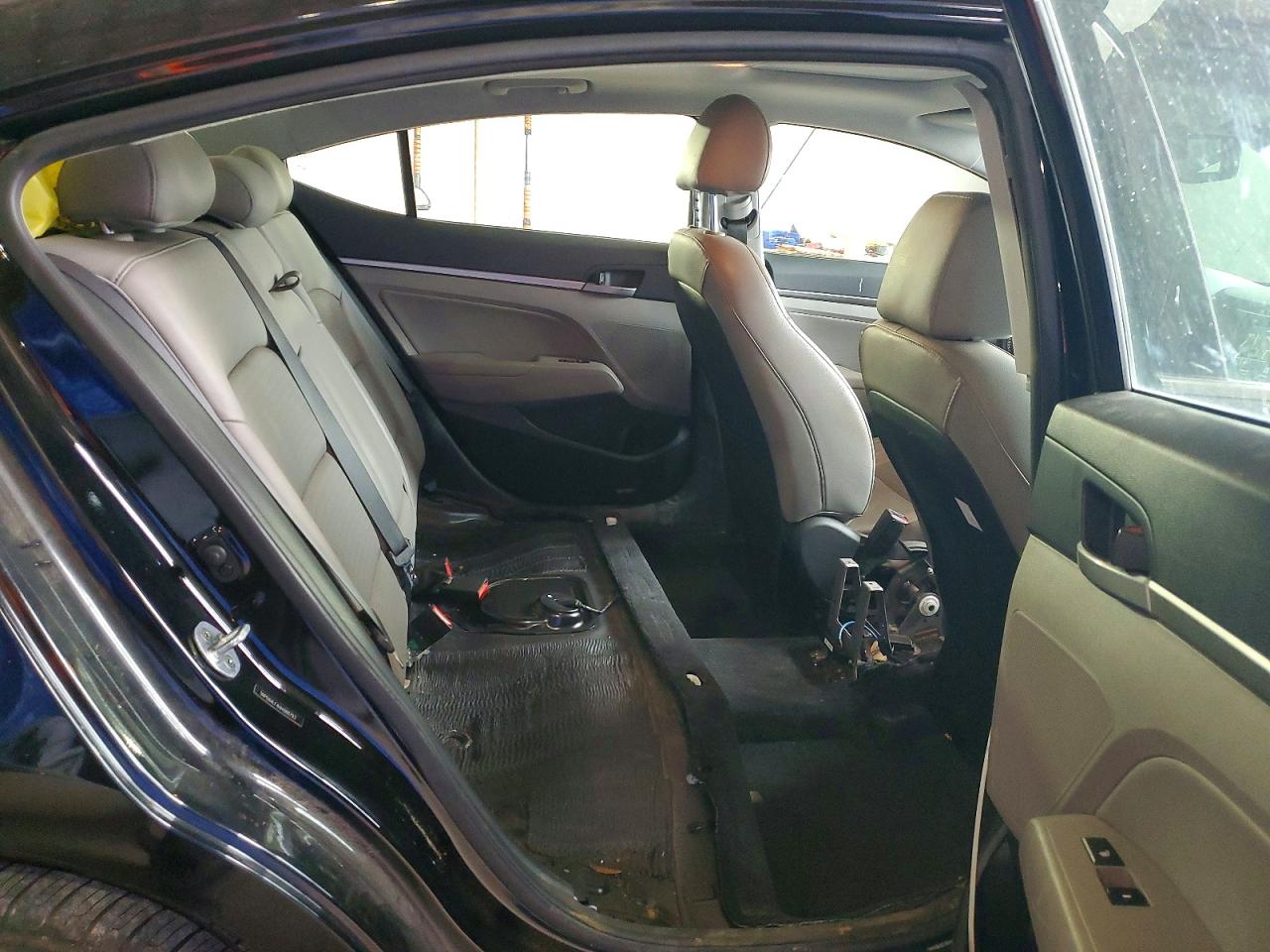 Hyundai ELANTRA Limited