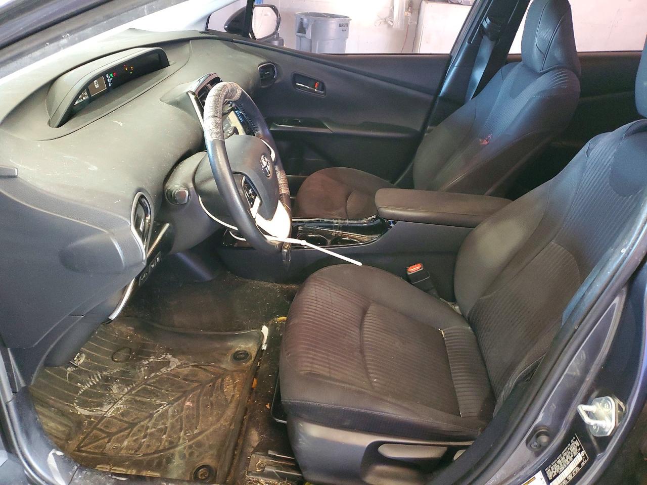 Toyota Prius Three