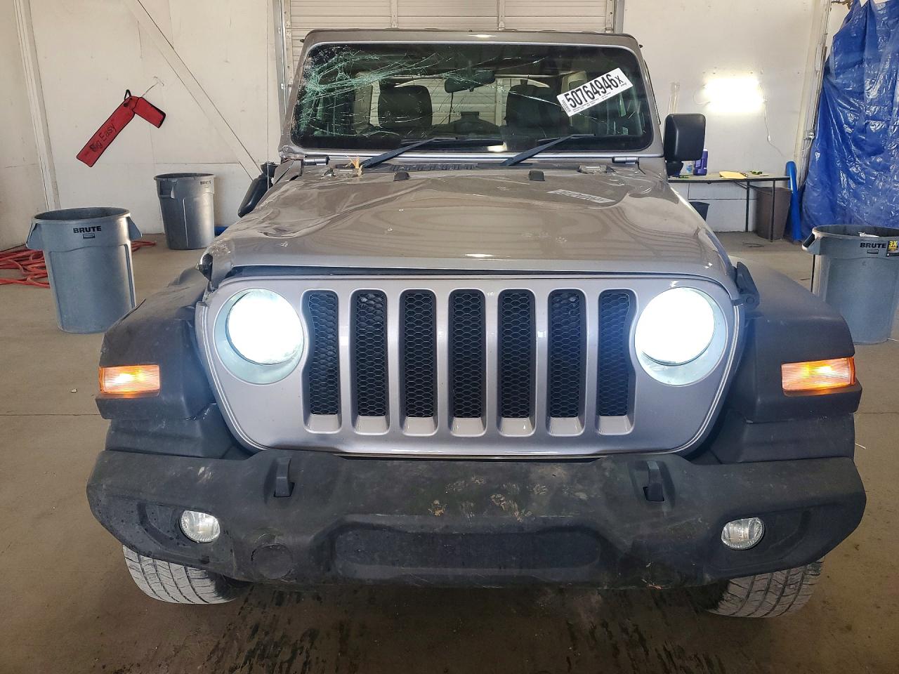 Jeep Wrangler Sport
