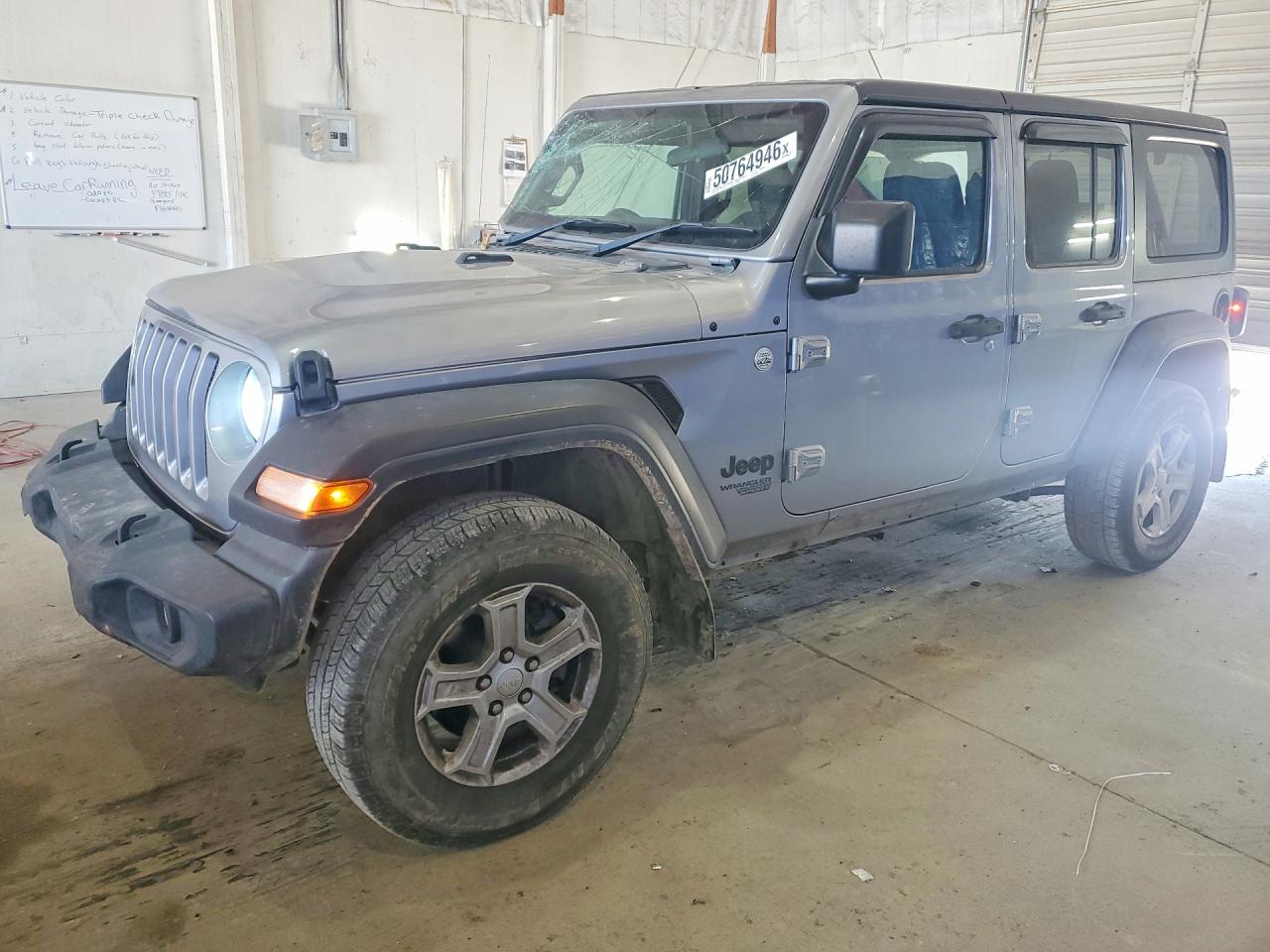 Salvage Jeep Wrangler Image