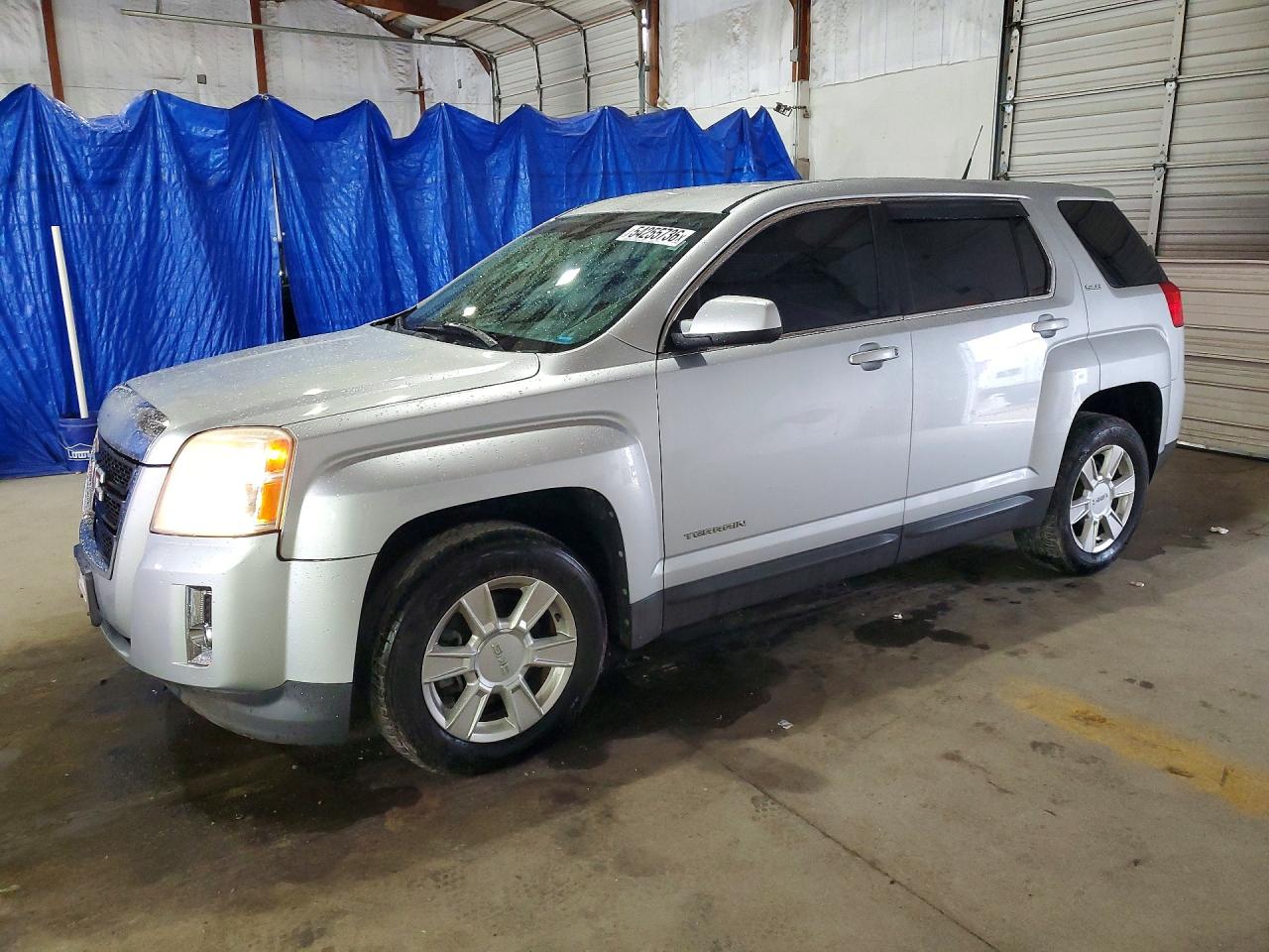 Salvage GMC Terrain Image