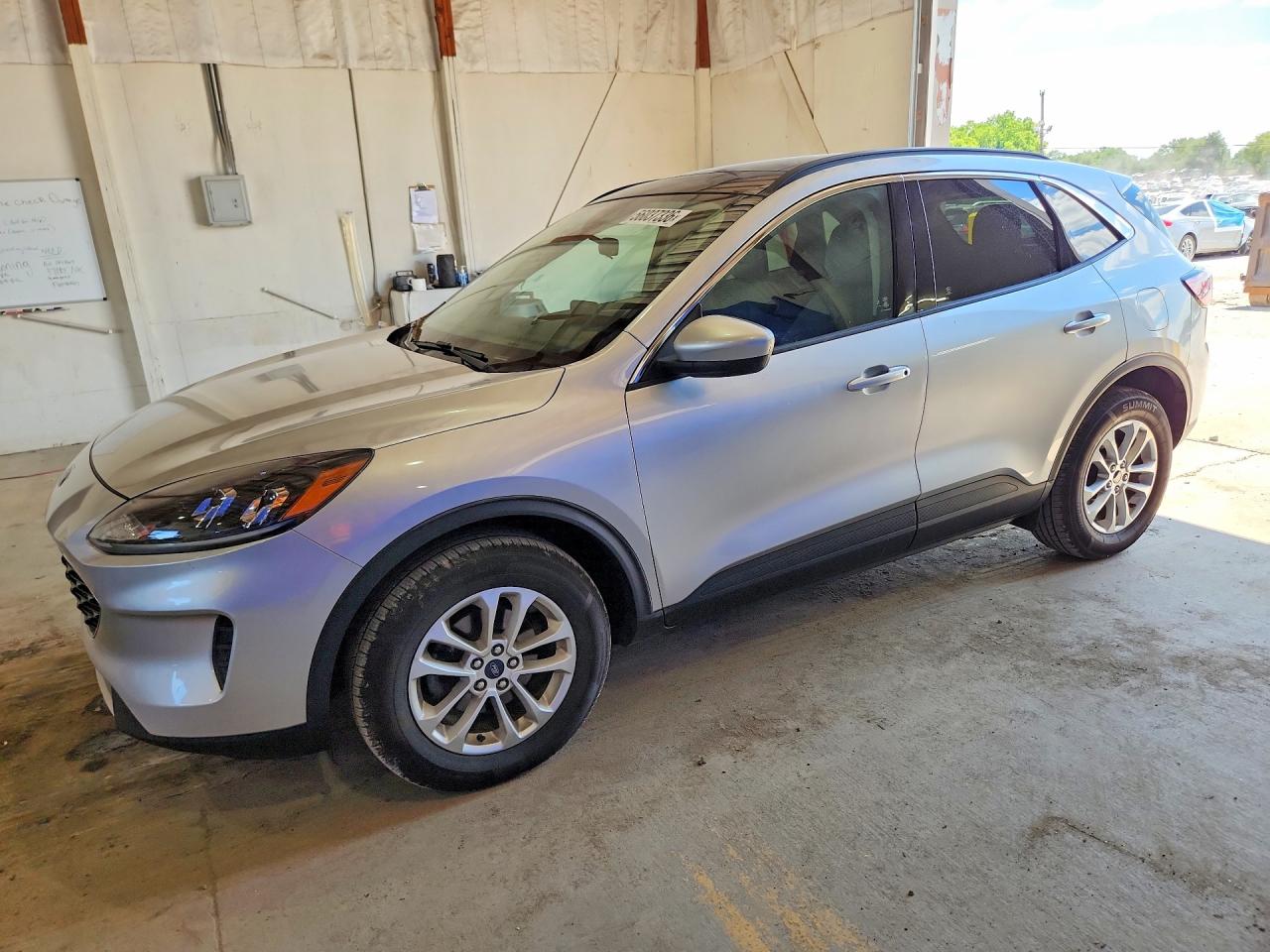 Salvage Ford Escape Image