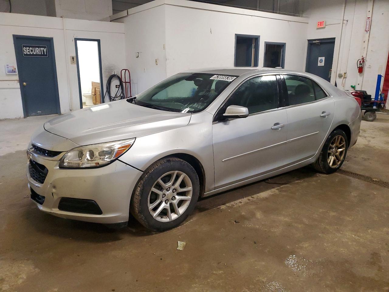 Salvage Chevrolet Malibu Image