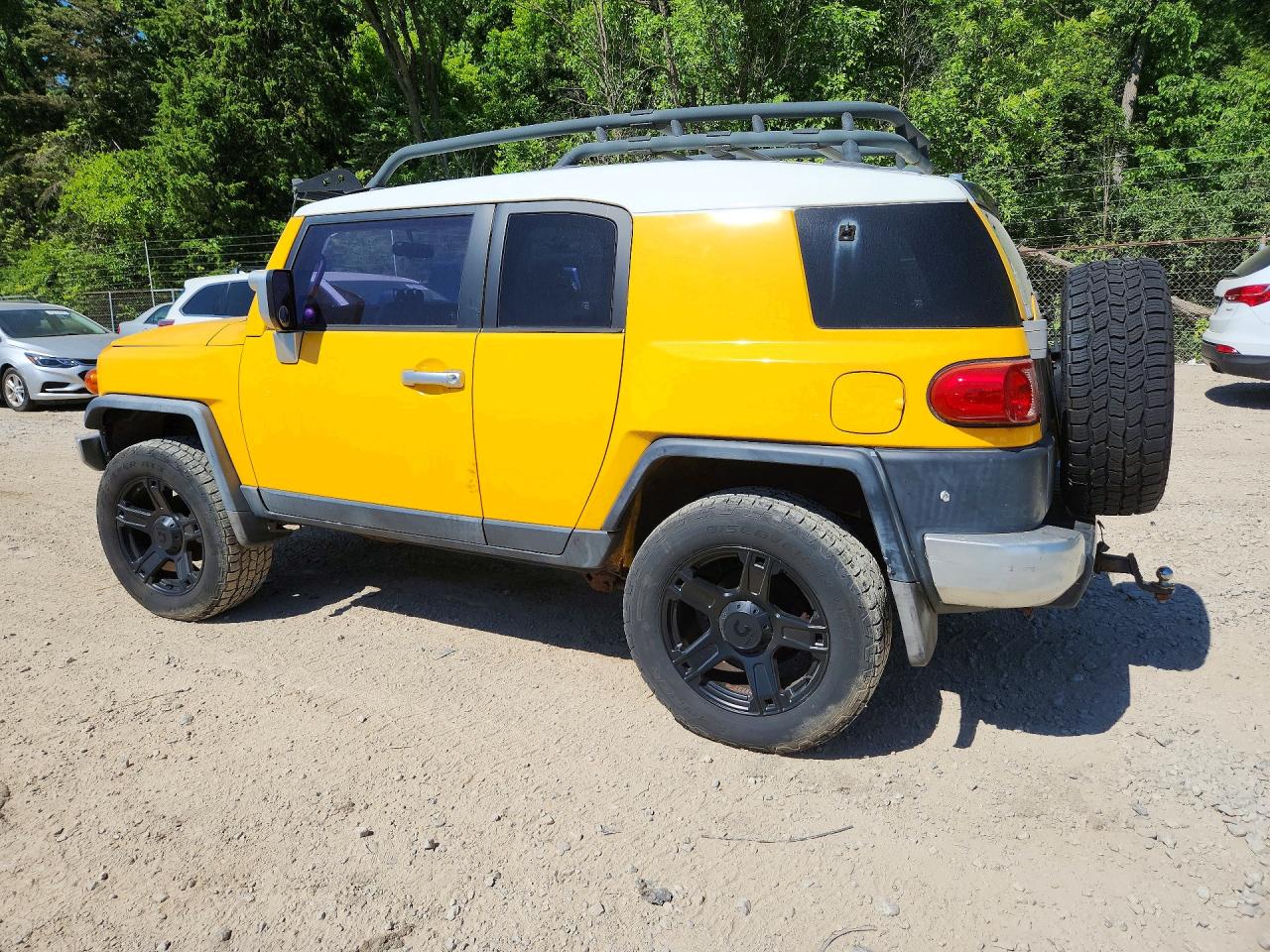 Toyota FJ Cruiser Base