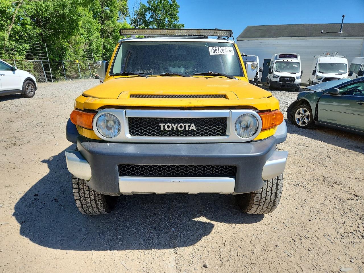 Toyota FJ Cruiser Base