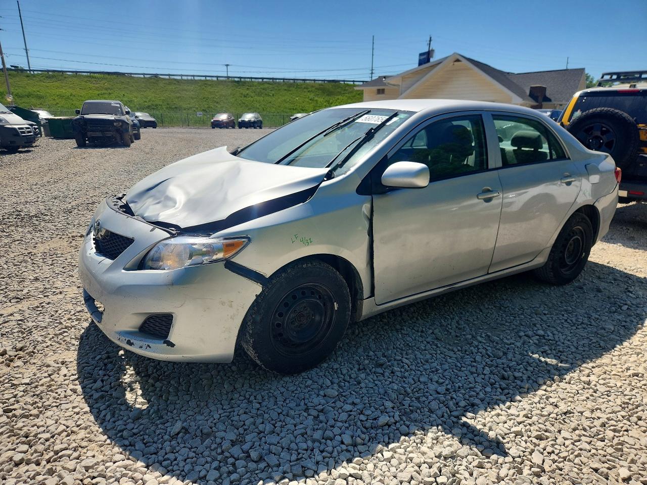 Salvage Toyota Corolla Image