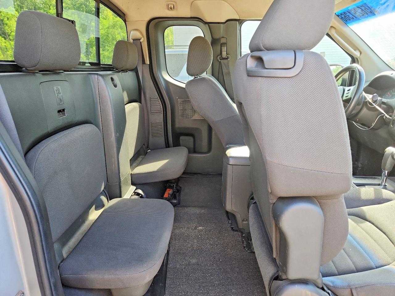 Nissan Frontier King Cab Xe