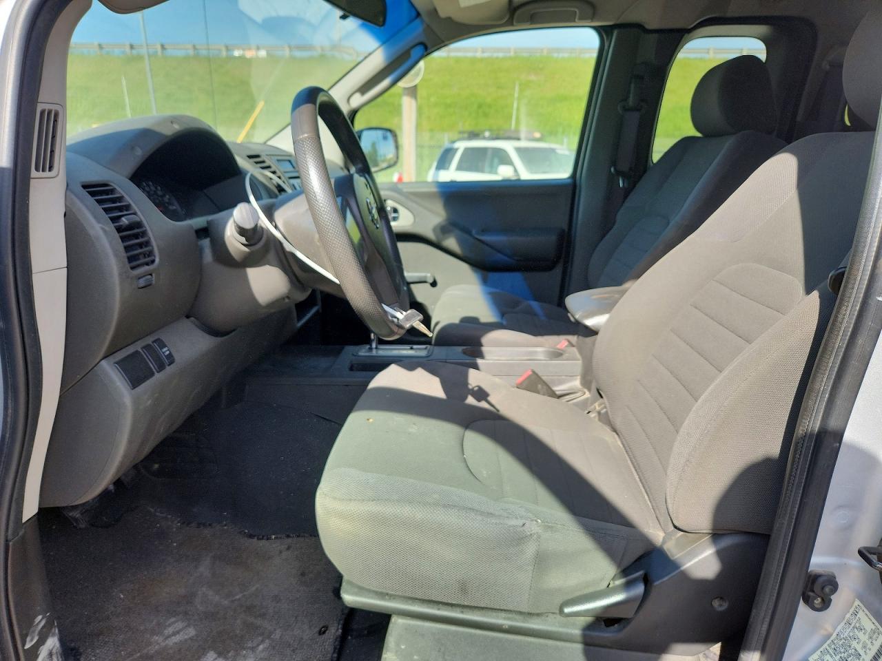 Nissan Frontier King Cab Xe
