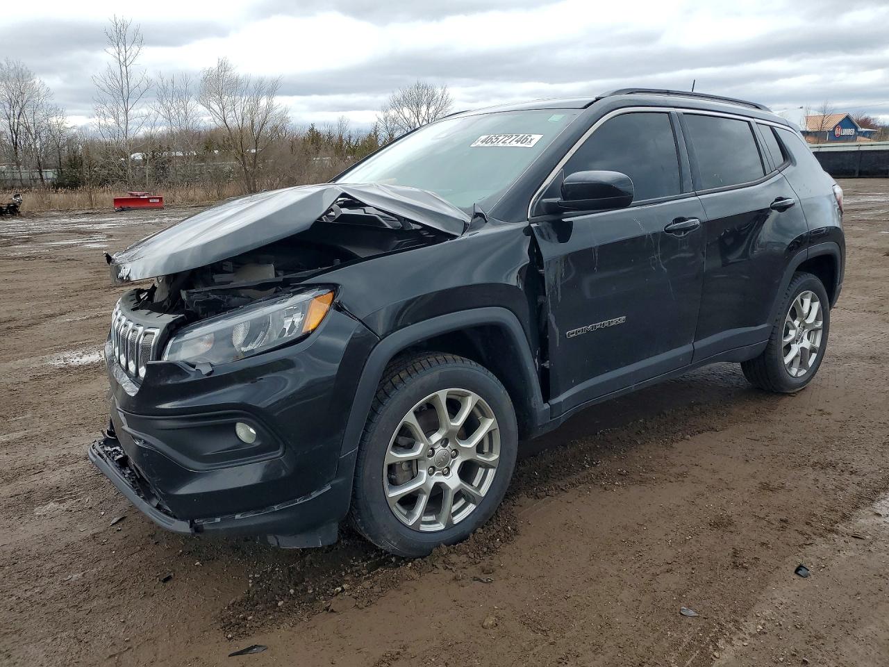 Salvage Jeep Compass Image