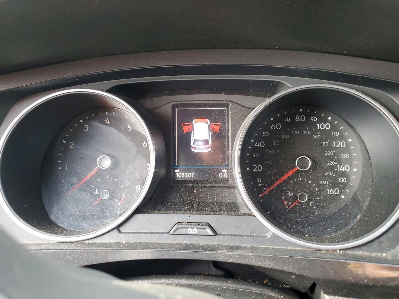 Volkswagen Tiguan S