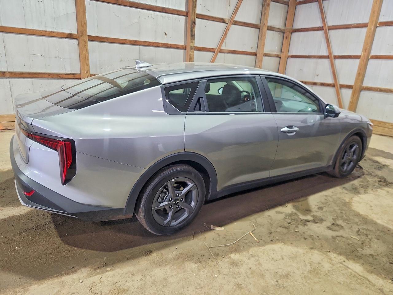 Kia K4 Lxs