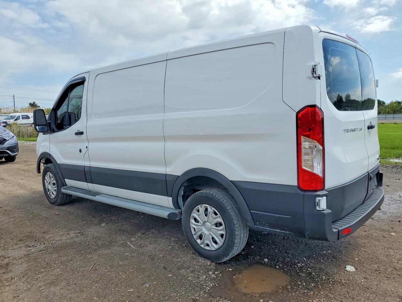 Ford Transit T-250