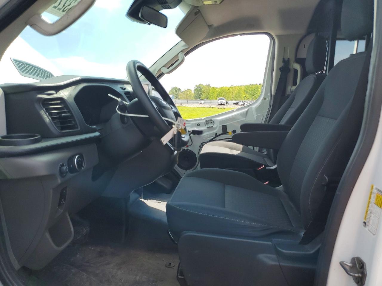 Ford Transit T-250