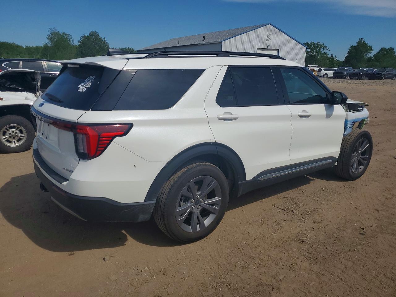 Ford Explorer Active