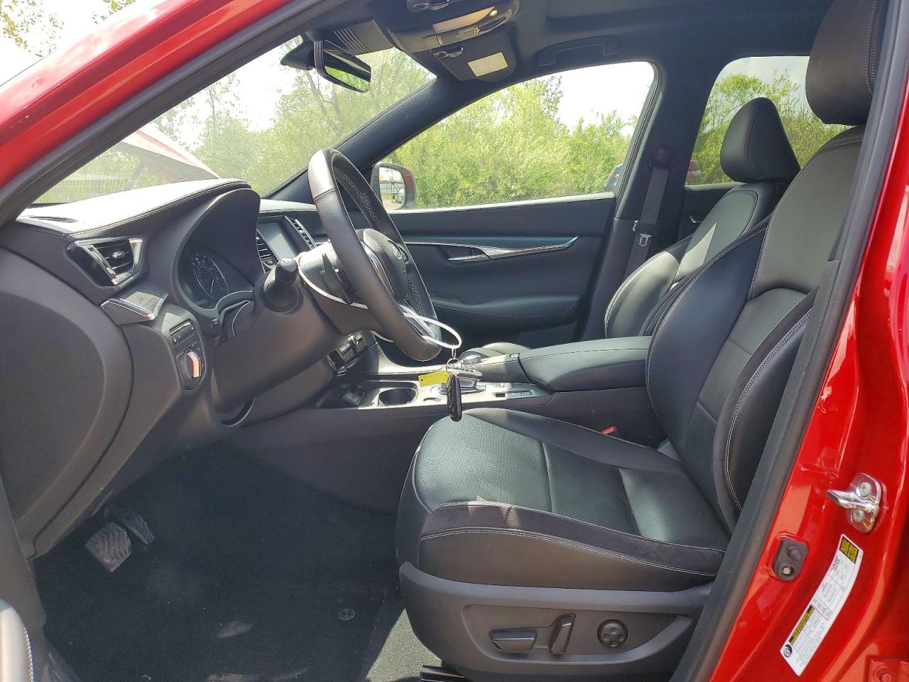 INFINITI Qx Sport