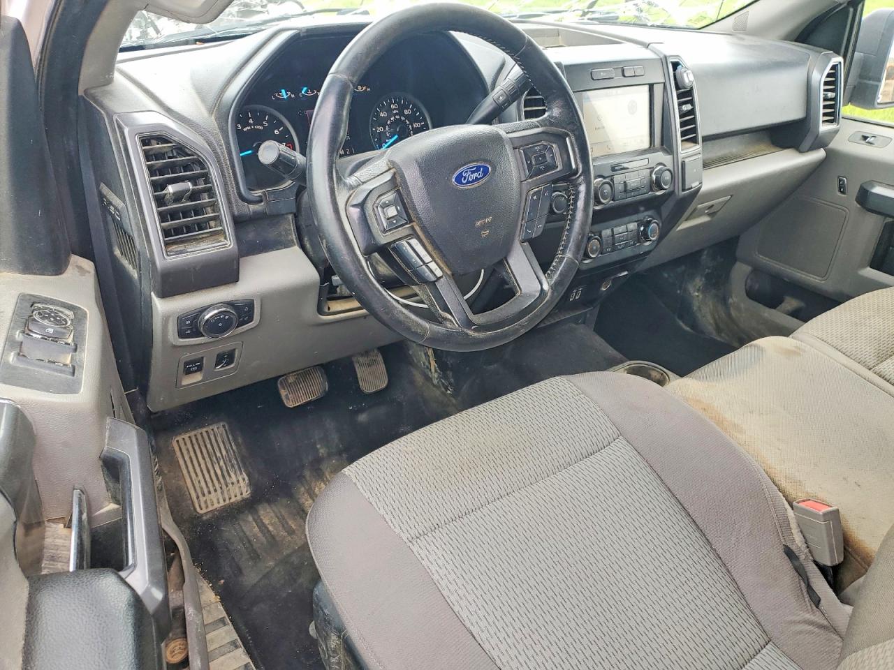 Ford F-150 Super Cab