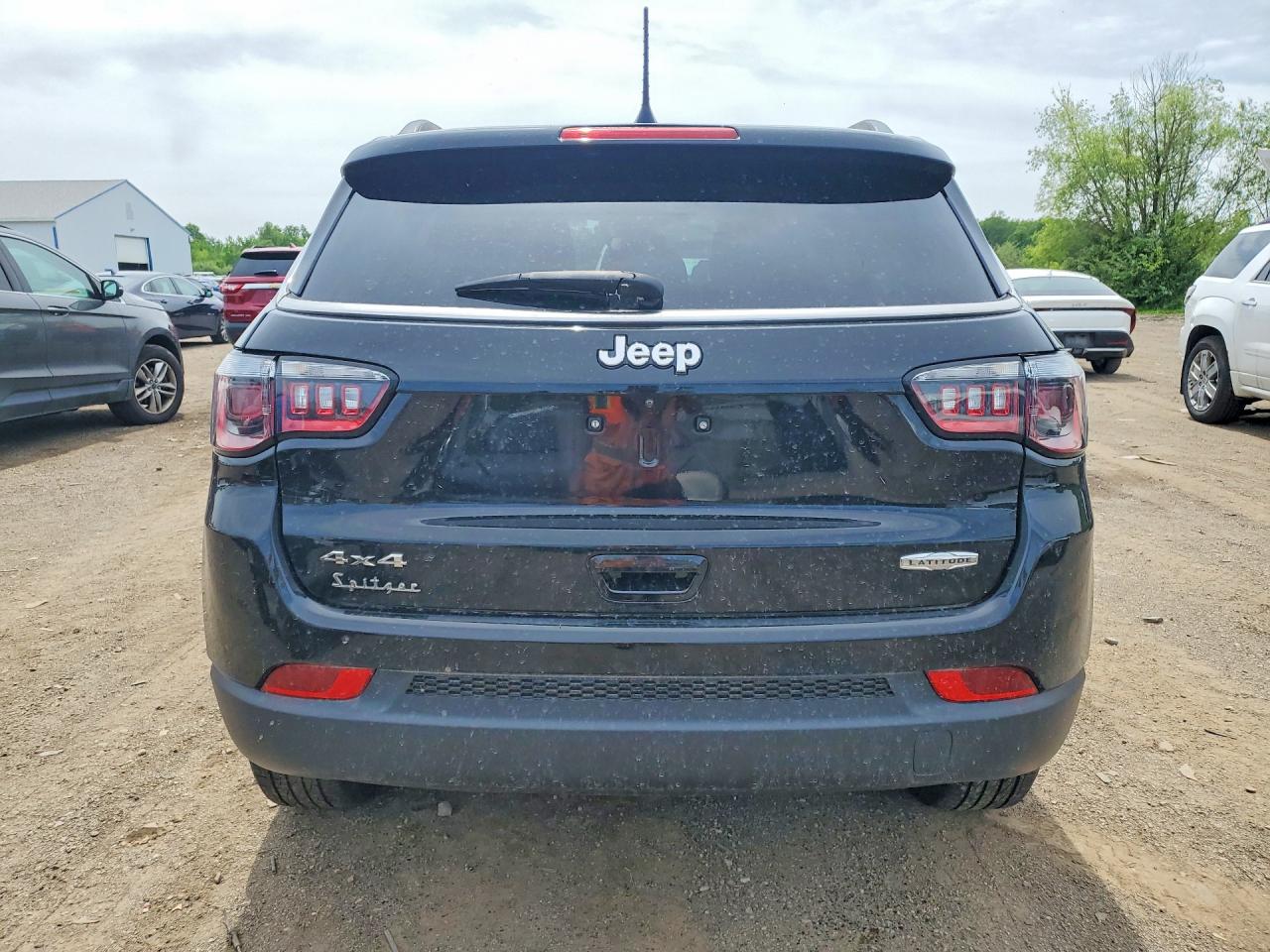 Jeep Compass Latitude