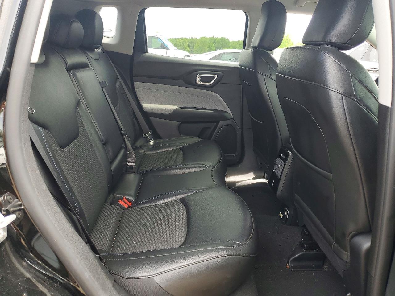 Jeep Compass Latitude