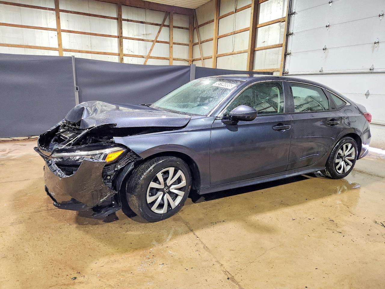 Salvage Honda Civic Image