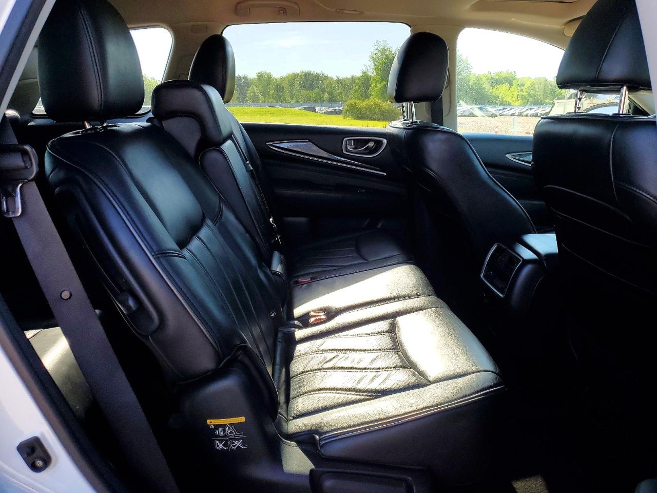 INFINITI Qx Base