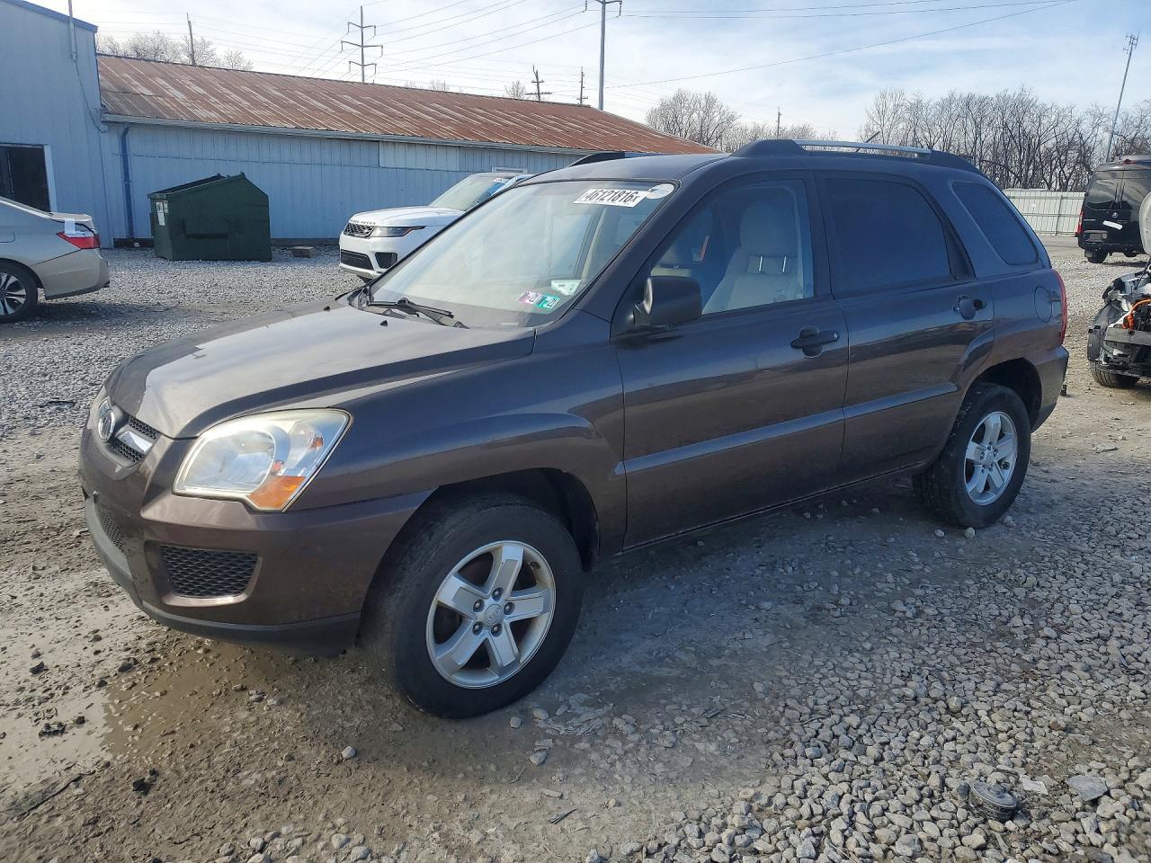 Salvage Kia Sportage Image