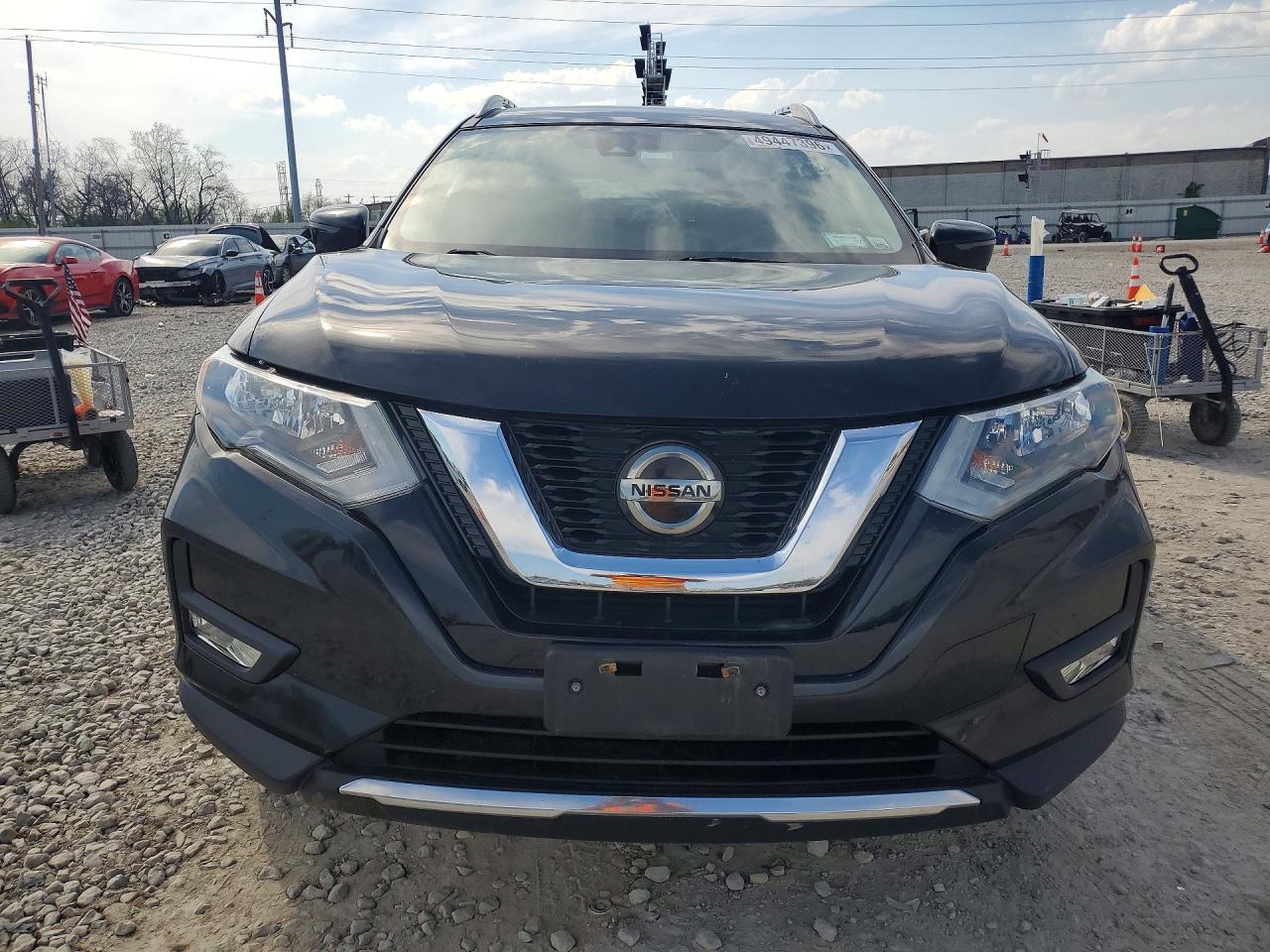 Nissan Rogue S