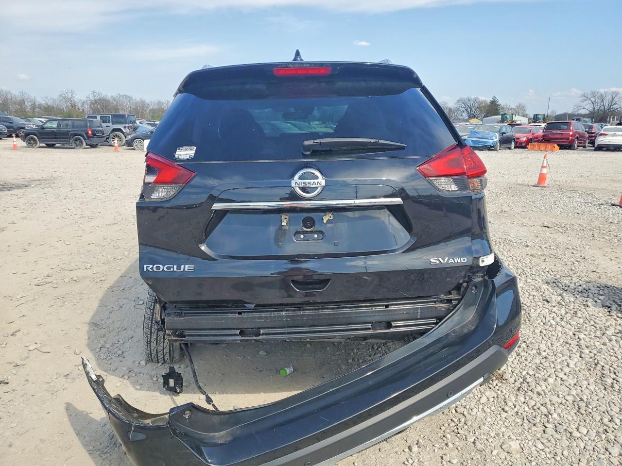 Nissan Rogue S