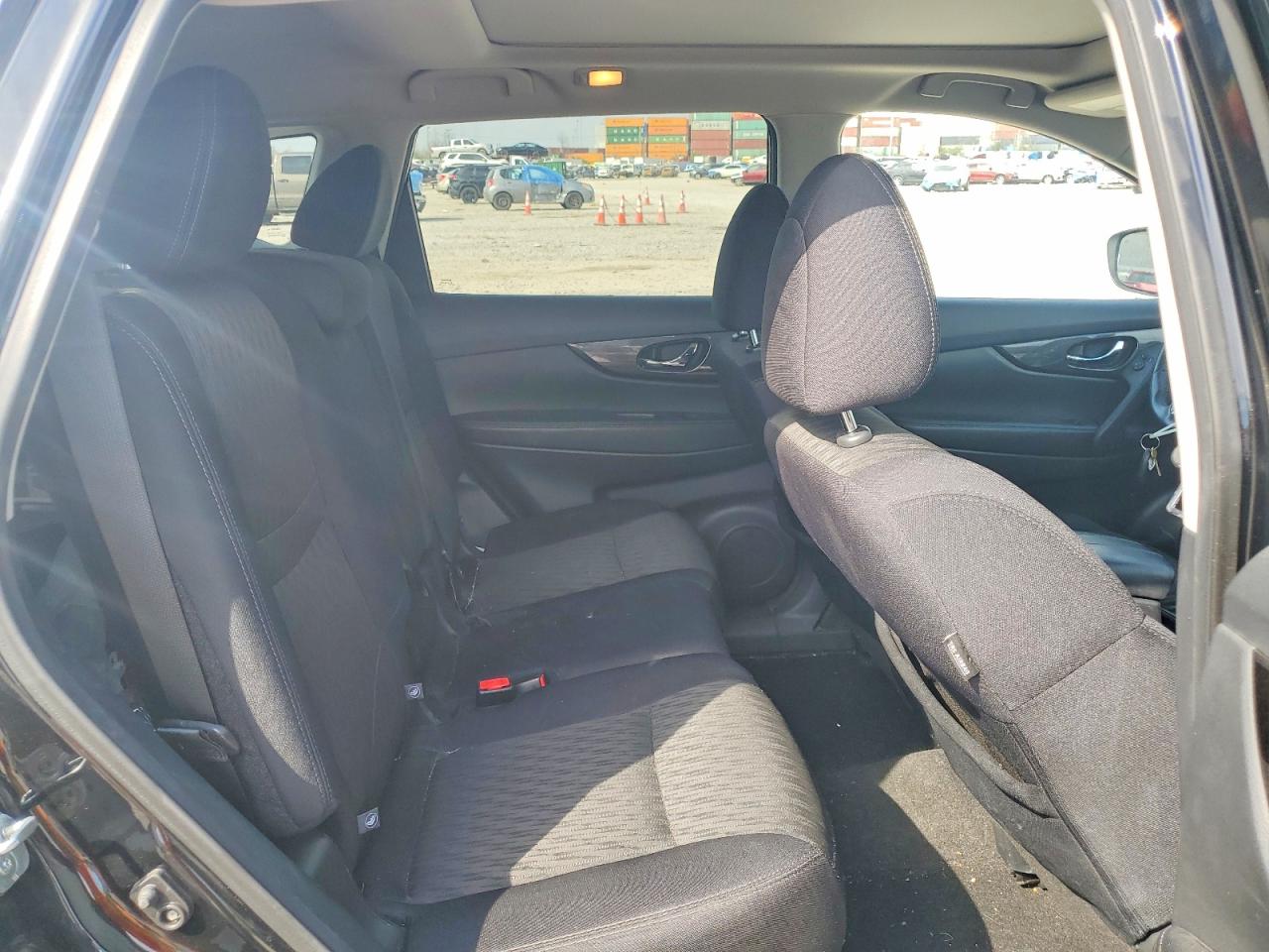 Nissan Rogue S
