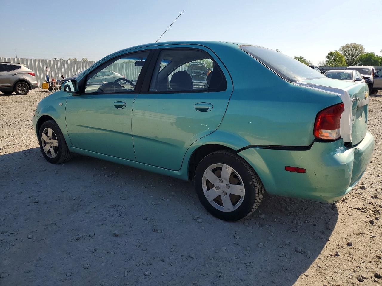 Chevrolet Aveo Base