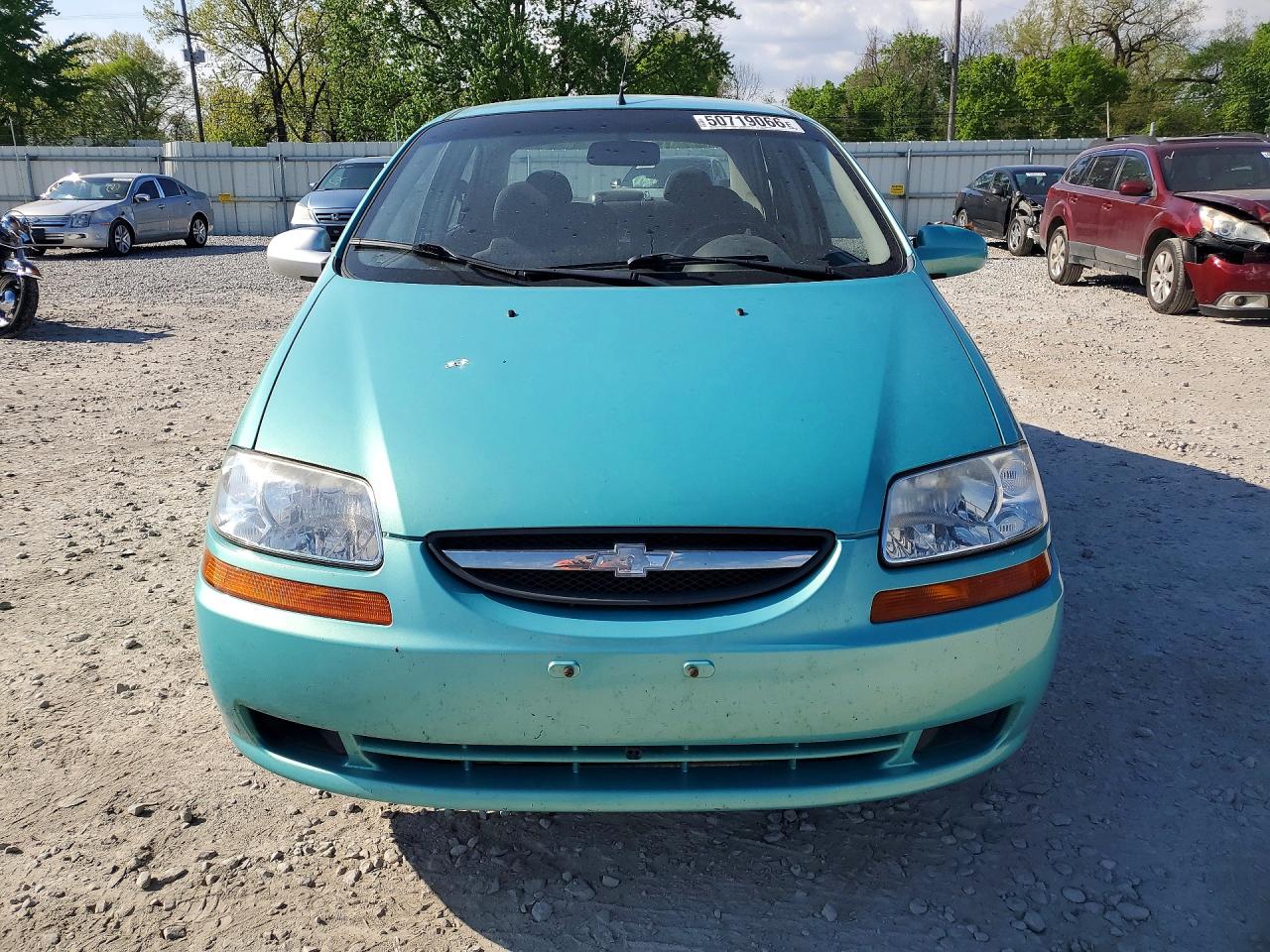 Chevrolet Aveo Base