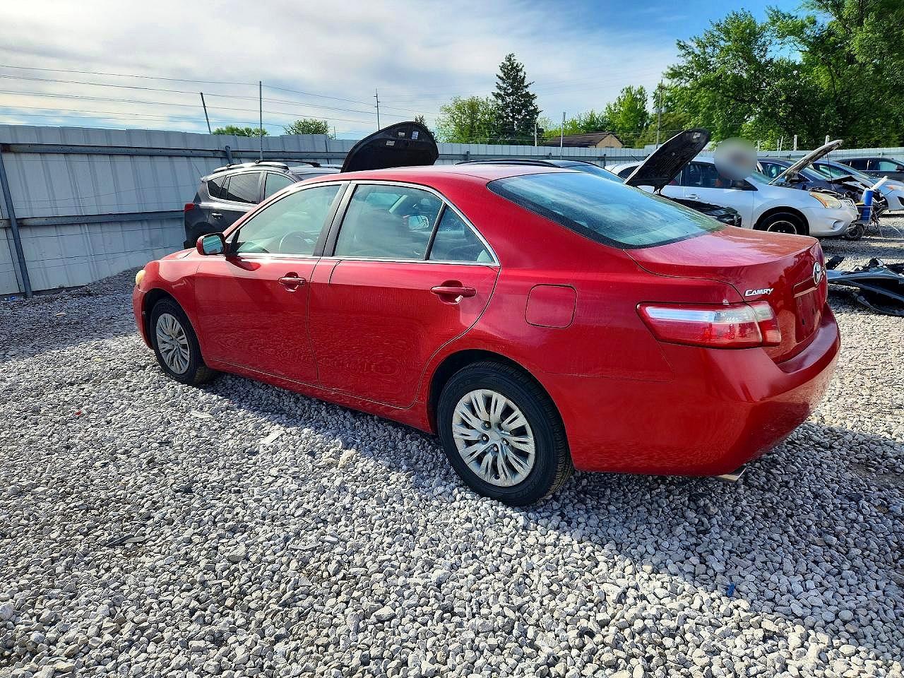 Toyota Camry Le V6