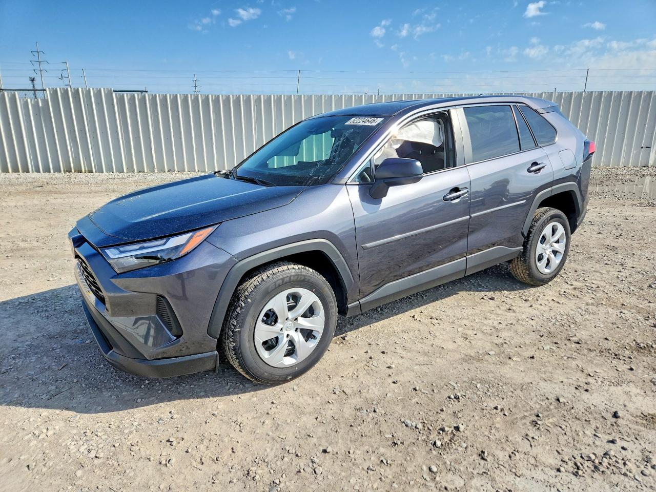 Salvage Toyota RAV4 Image