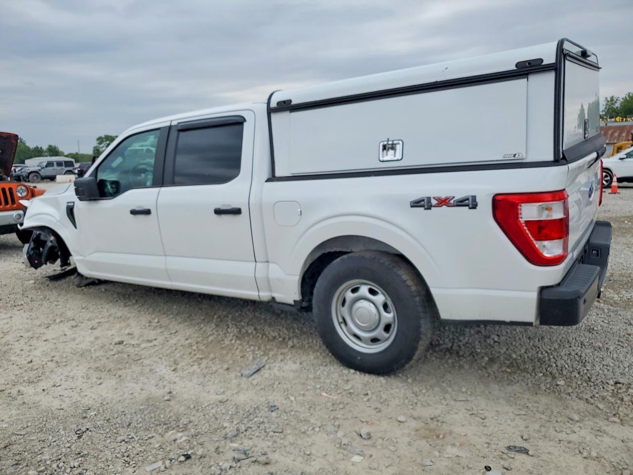 Ford F-150 Super Cab