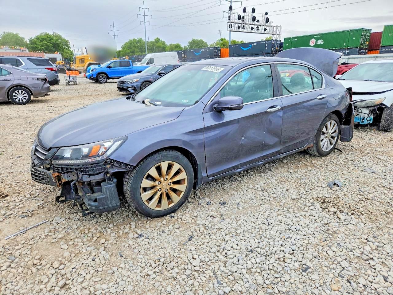 Salvage Honda Accord Image