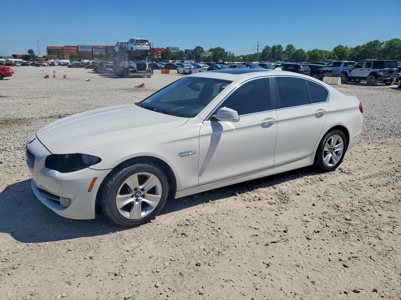 Salvage BMW 5 Series Image