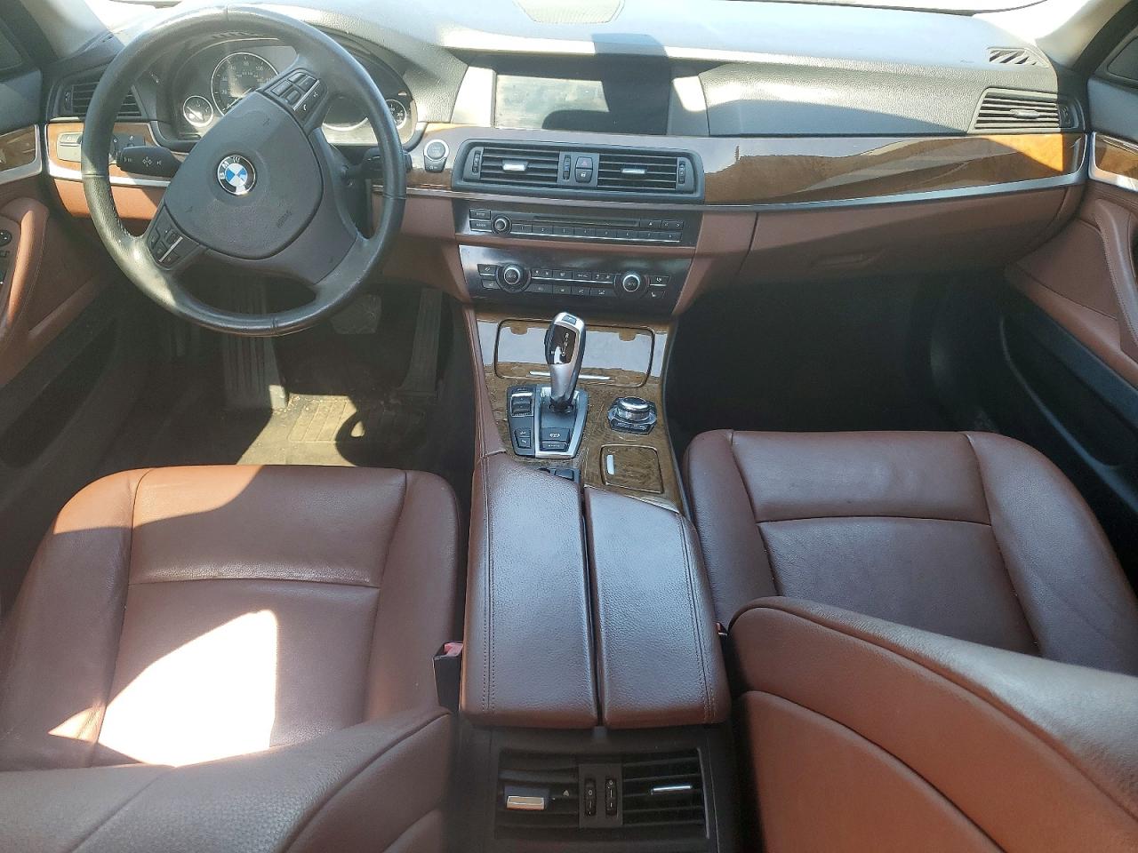 BMW 5 Series Xi